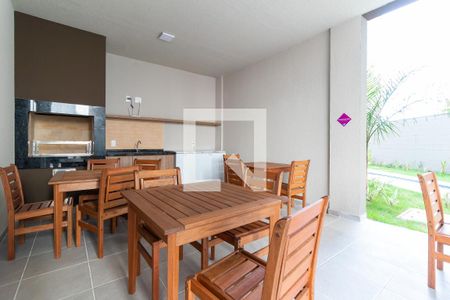 Apartamento para alugar com 35m², 2 quartos e sem vagaÁrea comum - Churrasqueira