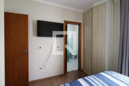 Casa de condomínio à venda com 132m², 2 quartos e 2 vagasSuíte