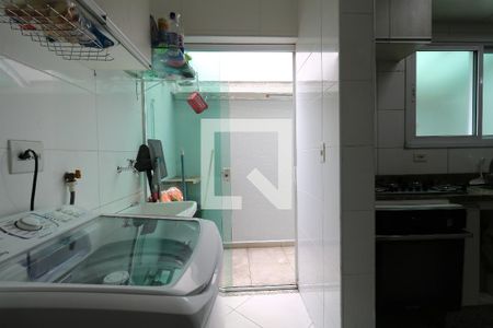 Casa de condomínio à venda com 132m², 2 quartos e 2 vagasÁrea de Serviço