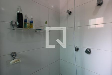 Casa de condomínio à venda com 132m², 2 quartos e 2 vagasBanheiro Social - Box