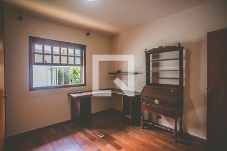 Casa de condomínio à venda com 293m², 5 quartos e 4 vagas Casa de condomínio à venda com 293m², 5 quartos e 4 vagasQuarto 5