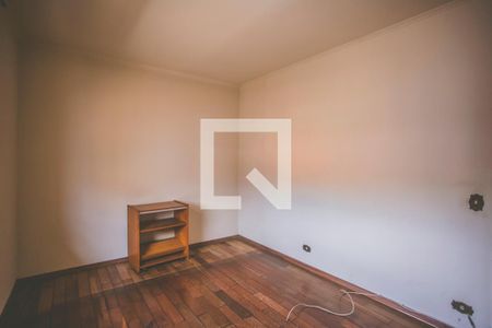 Casa de condomínio à venda com 293m², 5 quartos e 4 vagas Casa de condomínio à venda com 293m², 5 quartos e 4 vagasQuarto 3