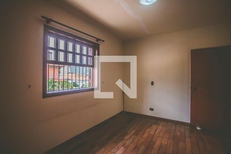 Casa de condomínio à venda com 293m², 5 quartos e 4 vagas Casa de condomínio à venda com 293m², 5 quartos e 4 vagasSuíte 2