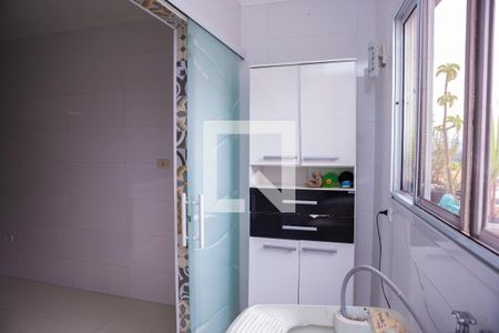 Casa à venda com 140m², 3 quartos e 2 vagasÁrea de Serviço