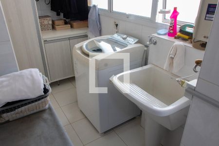 Apartamento à venda com 137m², 3 quartos e 3 vagasÁREA DE SERVIÇO