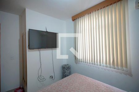 Quarto 1 de apartamento para alugar com 2 quartos, 63m² em Sagrada Família, Belo Horizonte