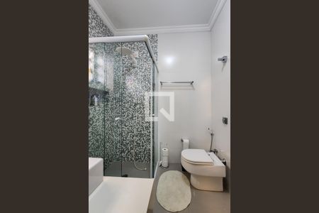 Casa à venda com 305m², 4 quartos e 3 vagasBanheiro da Suíte 