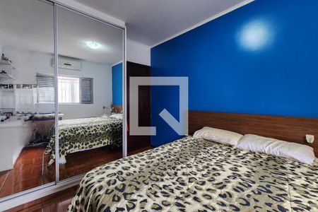 Casa à venda com 305m², 4 quartos e 3 vagasQuarto 2