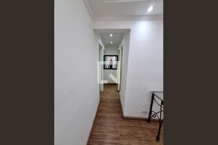 Apartamento à venda com 69m², 3 quartos e 1 vaga Apartamento à venda com 69m², 3 quartos e 1 vagaCorredor