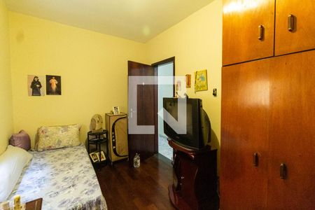 Casa à venda com 200m², 6 quartos e 1 vaga Casa à venda com 200m², 6 quartos e 1 vagaQuarto 6