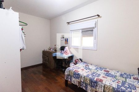 Casa à venda com 200m², 6 quartos e 1 vaga Casa à venda com 200m², 6 quartos e 1 vagaQuarto 5