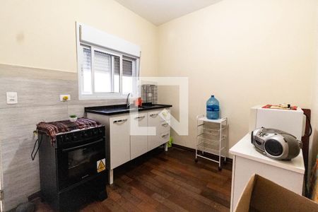 Casa à venda com 200m², 6 quartos e 1 vaga Casa à venda com 200m², 6 quartos e 1 vagaCozinha 2