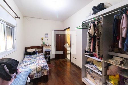 Casa à venda com 200m², 6 quartos e 1 vaga Casa à venda com 200m², 6 quartos e 1 vagaQuarto 5