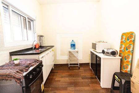 Casa à venda com 200m², 6 quartos e 1 vaga Casa à venda com 200m², 6 quartos e 1 vagaCozinha 2