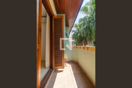 Quarto 1 - Varanda de casa de condomínio à venda com 3 quartos, 217m² em Ipanema, Porto Alegre