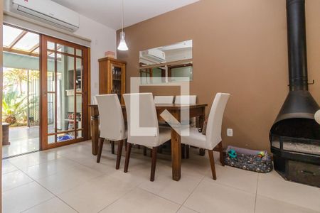 Sala de casa de condomínio à venda com 3 quartos, 217m² em Ipanema, Porto Alegre
