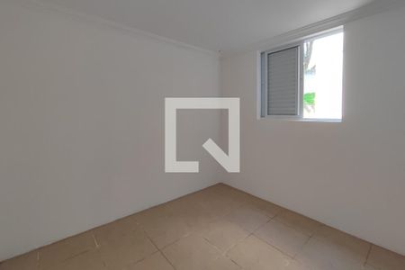 Quarto 1 de apartamento para alugar com 2 quartos, 57m² em Parque Residencial Vila União, Campinas
