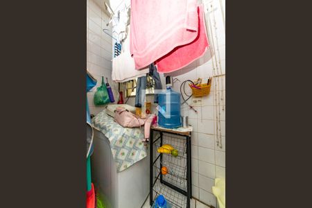 Apartamento à venda com 74m², 3 quartos e 1 vagaÁrea de Serviço