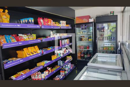 Apartamento à venda com 61m², 2 quartos e 1 vaga Apartamento à venda com 61m², 2 quartos e 1 vagaMercado