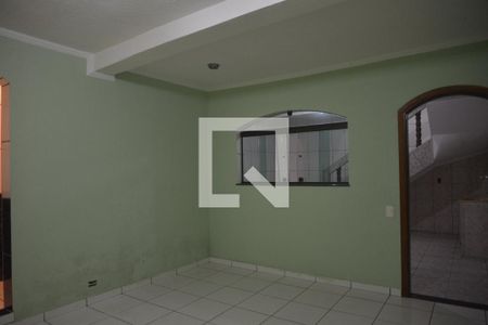 Casa para alugar com 240m², 4 quartos e 2 vagas Térreo/Quarto 5