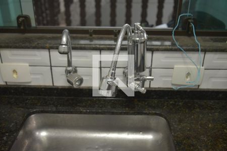 Casa para alugar com 240m², 4 quartos e 2 vagasCozinha - Torneira