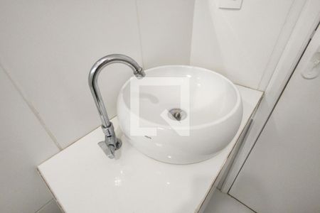 Apartamento para alugar com 71m², 2 quartos e 1 vaga Apartamento para alugar com 71m², 2 quartos e 1 vagaBanheiro