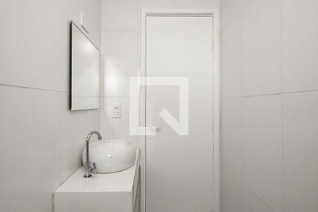 Apartamento para alugar com 71m², 2 quartos e 1 vaga Apartamento para alugar com 71m², 2 quartos e 1 vagaBanheiro