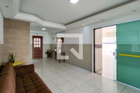 Apartamento para alugar com 71m², 2 quartos e 1 vaga Apartamento para alugar com 71m², 2 quartos e 1 vagaHall de entrada