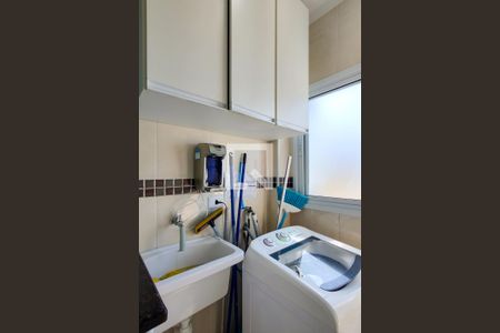 Apartamento para alugar com 71m², 2 quartos e 1 vaga Apartamento para alugar com 71m², 2 quartos e 1 vagaÁrea de Serviço