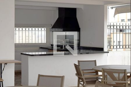 Apartamento à venda com 102m², 4 quartos e 2 vagasChurrasqueira