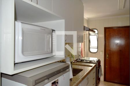Apartamento à venda com 102m², 4 quartos e 2 vagasCozinha