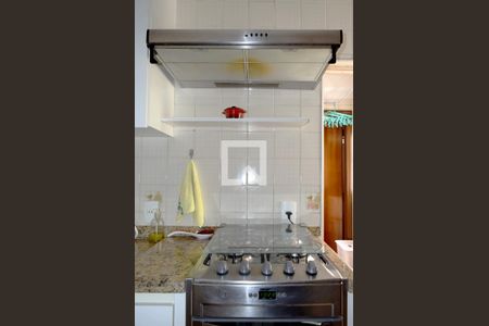 Apartamento à venda com 102m², 4 quartos e 2 vagasCozinha