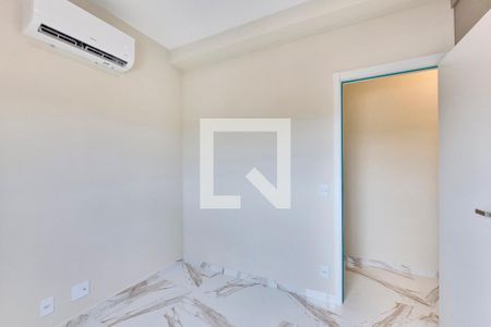 Apartamento para alugar com 84m², 3 quartos e 2 vagasQuarto