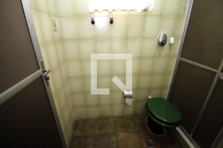 Casa à venda com 298m², 4 quartos e 2 vagasSauna - Banheiro