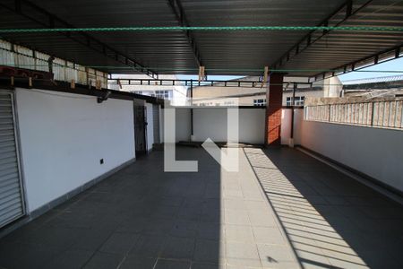 Casa à venda com 298m², 4 quartos e 2 vagasTerraço