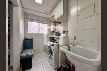 Apartamento à venda com 115m², 3 quartos e 2 vagasLavanderia