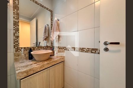 Apartamento à venda com 115m², 3 quartos e 2 vagasBanheiro da Suíte