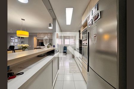 Apartamento à venda com 115m², 3 quartos e 2 vagasCozinha