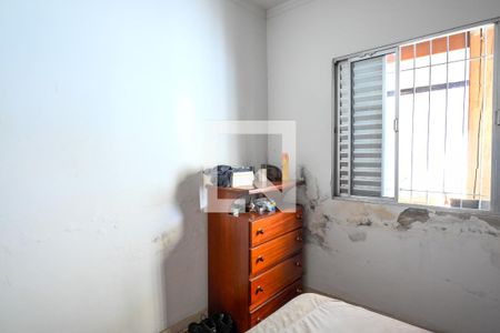 Casa à venda com 167m², 4 quartos e 4 vagas Casa à venda com 167m², 4 quartos e 4 vagasQuarto 4