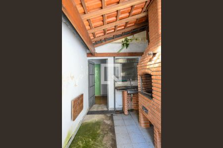 Casa à venda com 167m², 4 quartos e 4 vagas Casa à venda com 167m², 4 quartos e 4 vagasChurrasqueira