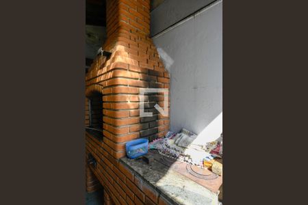 Casa à venda com 167m², 4 quartos e 4 vagas Casa à venda com 167m², 4 quartos e 4 vagasChurrasqueira