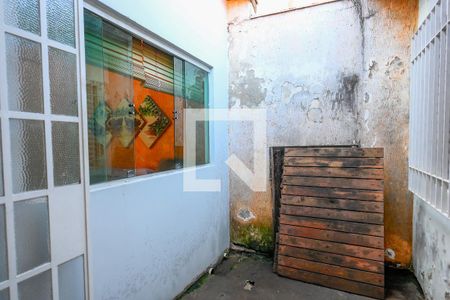 Casa à venda com 167m², 4 quartos e 4 vagas Casa à venda com 167m², 4 quartos e 4 vagasVista