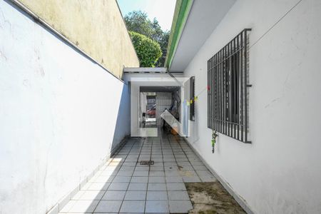 Casa à venda com 167m², 4 quartos e 4 vagas Casa à venda com 167m², 4 quartos e 4 vagasÁrea Externa