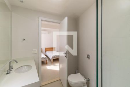 Casa de condomínio à venda com 290m², 4 quartos e 2 vagasQuarto