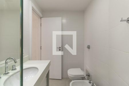 Casa de condomínio à venda com 290m², 4 quartos e 2 vagasBanheiro