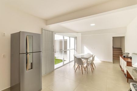 Casa de condomínio à venda com 290m², 4 quartos e 2 vagasCozinha