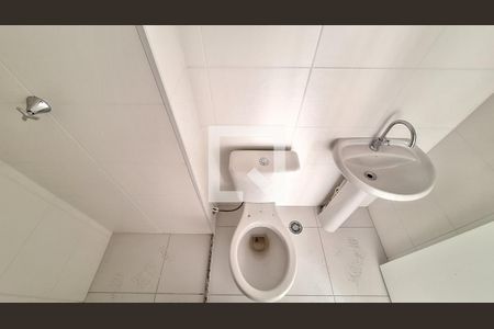 Apartamento para alugar com 34m², 2 quartos e sem vaga Apartamento para alugar com 34m², 2 quartos e sem vagaBanheiro