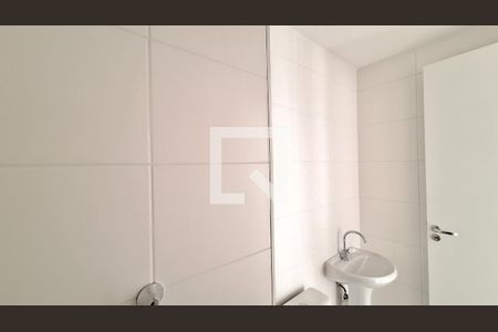 Apartamento para alugar com 34m², 2 quartos e sem vaga Apartamento para alugar com 34m², 2 quartos e sem vagaBanheiro