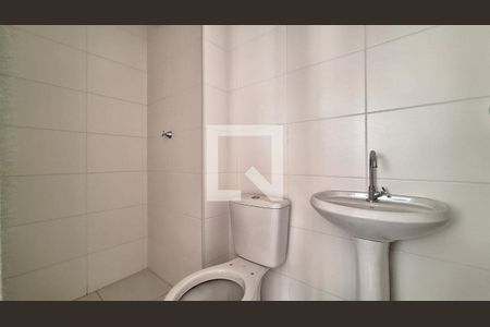 Apartamento para alugar com 34m², 2 quartos e sem vaga Apartamento para alugar com 34m², 2 quartos e sem vagaBanheiro