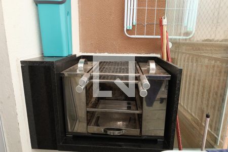 Apartamento à venda com 47m², 2 quartos e 1 vagaÁrea de Serviço e Sacada - Churrasqueira